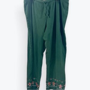 Festive Green Pajama Pants with Gingerbread Motif Graphic Christmas Lounge